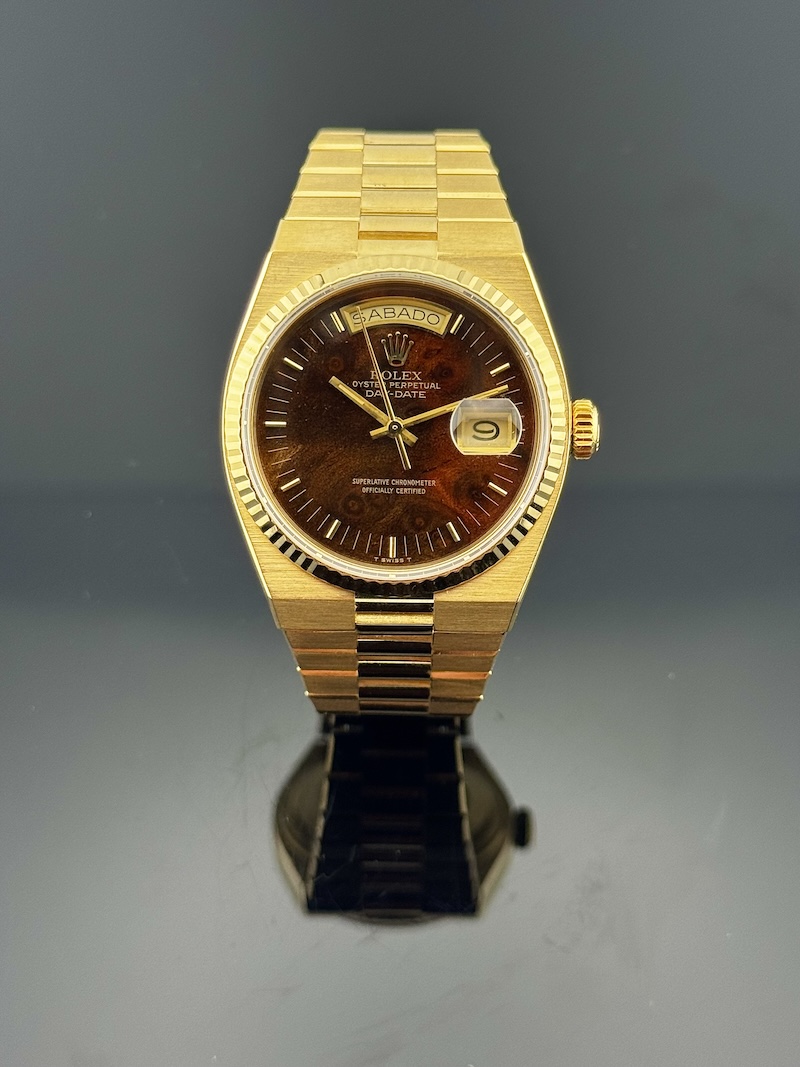 DAY DATE OYSTER QUARTZ REF. 19018