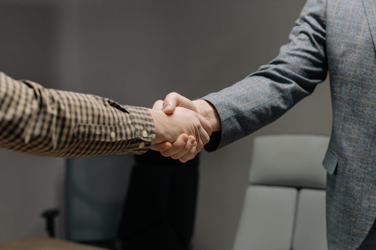HandShake
