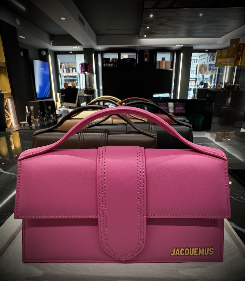 BORSA JACQUEMUS GRANDE BAMBINO