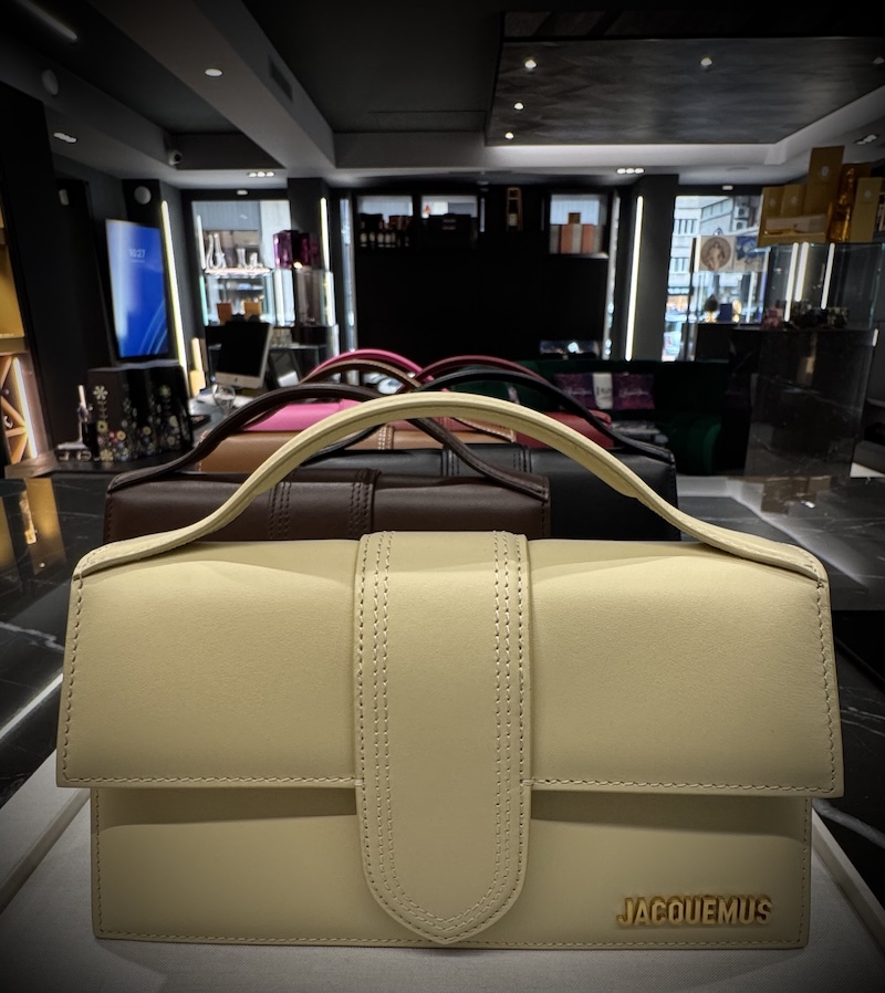 BORSA JACQUEMUS GRANDE BAMBINO