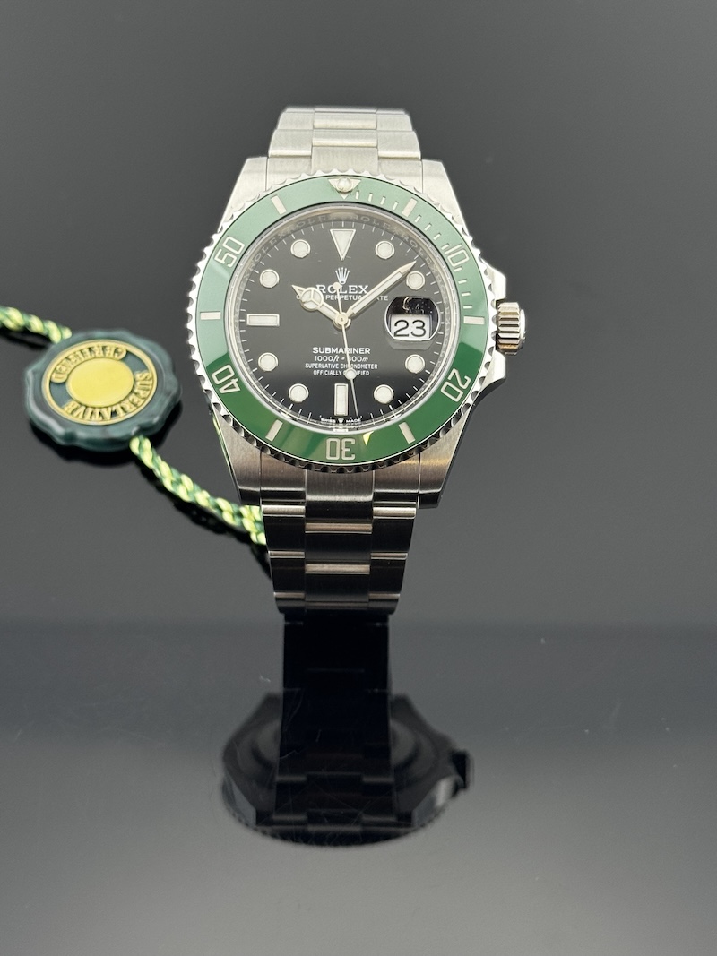 SUBMARINER REF. 126610LV